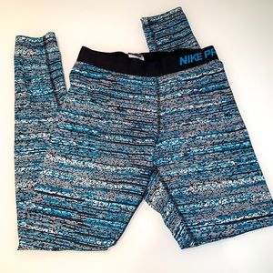 SOLD DO NOT BUY Nike Pro full length blue leggings